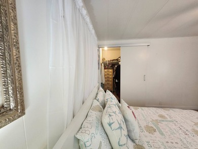 Made you look! This spectacular 2/2 open concept is ready for