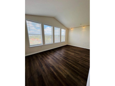 Stunning European Village Penthouse - 5 Minutes to the Beach!

