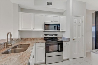 Welcome to your slice of paradise in the heart of Naples! This