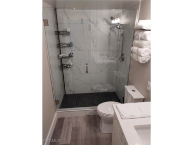 Discover Coastal Paradise at Bonita Beach and Tennis. This unit