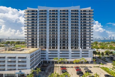 SPACIOUS 2BED/2BATH UNIT WITH PANORAMIC VIEWS OF BISCAYNE BAY
