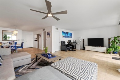 Spacious 2BR/2BA condo with panoramic direct east ocean & city