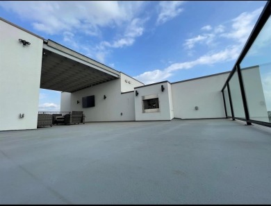 Sunsets, Style & Sophistication - Your Dream Townhome Awaits
