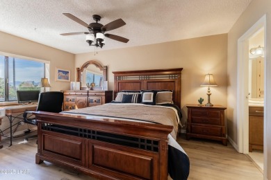 Welcome to the gated community of Queen's Bay Resort &