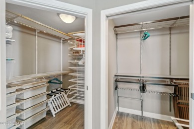 Welcome to Ocean Villas, directly on the beachfront in beautiful