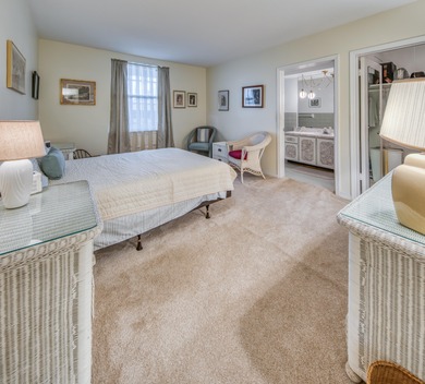 Sophisticated Two-Bedroom Condo on Lake Avenue!  Discover this