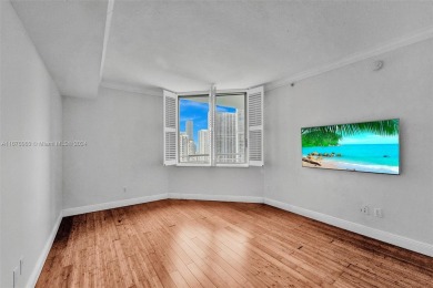 Luxury 2/2 Condo for Sale - One Miami, 325 S Biscayne