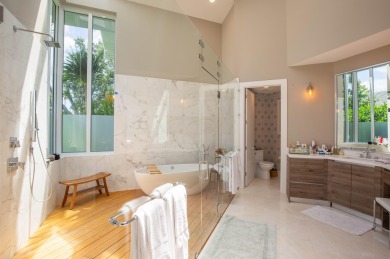 Timeless elegance in Palm Beach Polo & Country Club! This 6BD/6