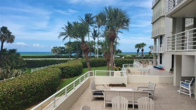 Welcome to this charming Ocean front living condo 2-bedroom