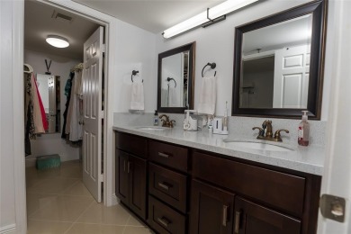 Welcome to this charming Ocean front living condo 2-bedroom