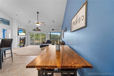 SPACIOUS TOP FLOOR, TURNKEY AND UPDATED!!! 14X40 SLIP! This