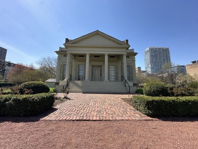 Enjoy stunning, unobstructed city views from every room and the