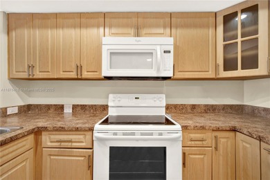 Best Priced Unit in Kenland Pointe! Spectacular Condo in Kenland