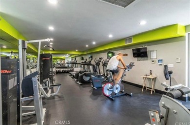 Located in the Seabridge Villas community, this two-bedroom