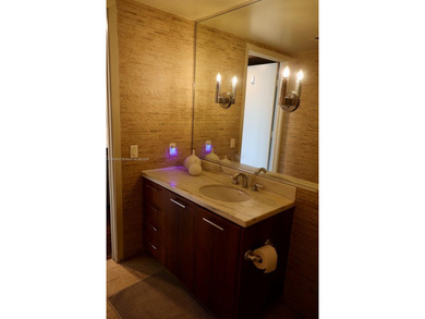 Turn-key studio at 50 Biscayne in the heart of Downtown Miami