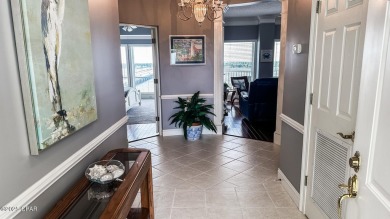 Immaculate Marina Bay Condo with a Garage on North Bay, just