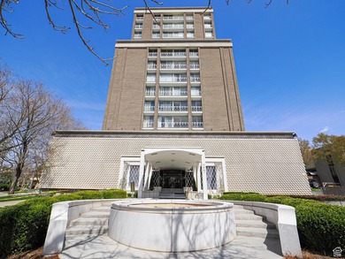 Priced to move & packed with comfort & convenience, this is your