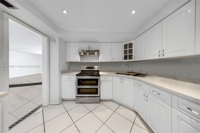 Enjoy breathtaking Bay views from this elegant 2 bed / 2 bath