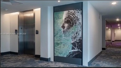 ELEGANT CONDO IN THE PRESTIGIOUS ENVY RESIDENCES. SPACIOUS OPEN