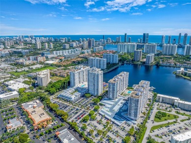 Enjoy breathtaking Bay views from this elegant 2 bed / 2 bath