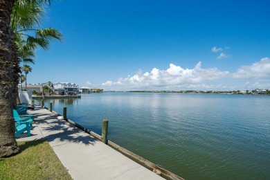 Waterfront 3-Bedroom Condo with Stunning Views in Rockport, TX