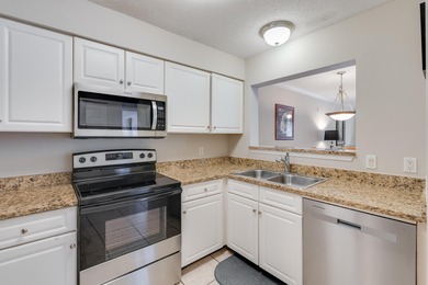 All UPGRADED! Ready to move in, 2 bedroom 2 bathroom condo on