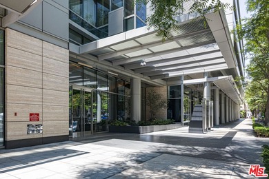 Evo is an impeccably modern residence rising 24 stories above