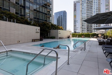 Evo is an impeccably modern residence rising 24 stories above