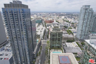 Evo is an impeccably modern residence rising 24 stories above