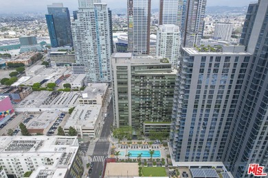 Evo is an impeccably modern residence rising 24 stories above