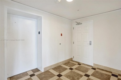 Spacious 3 bed, 2.5 bath condo at 100 S Birch Rd #906B with