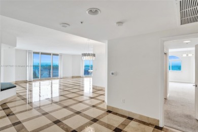 Spacious 3 bed, 2.5 bath condo at 100 S Birch Rd #906B with