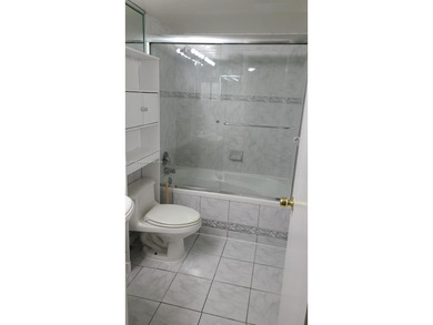 GREAT OPPOTUNITY FOR INVESTOR! Unit located on the second floor