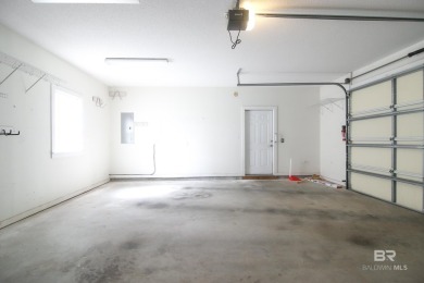 Wonderful Gulf Shores Home, vacant and ready to see! Brand new