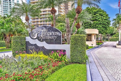 SPECTACULAR SWEEPING OCEAN, INTRACOASTAL AND CITY VIEWS