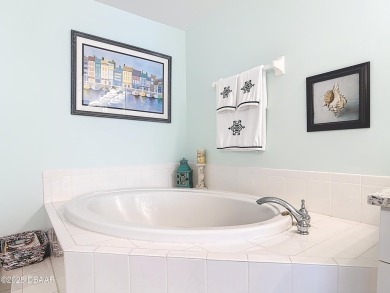 Live the Luxury Beachfront Lifestyle You Deserve - Stunning