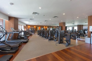 Welcome to SLS LUX BRICKELL!! This stunning residence offers