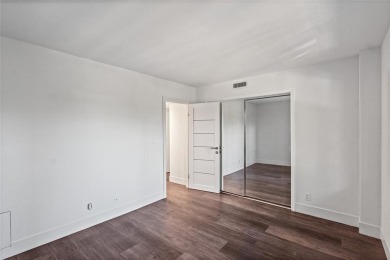 FREE DOCK SLIP 1ST YEAR, PRICE JUST REDUCED BY MOTIVATED