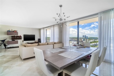 Close to the beach and enjoy a great lifestyle from this