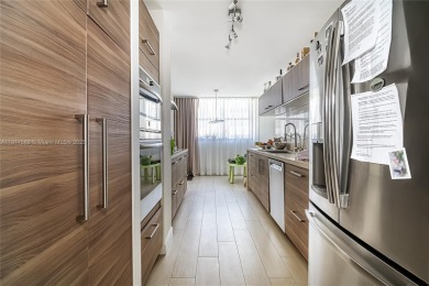 Close to the beach and enjoy a great lifestyle from this