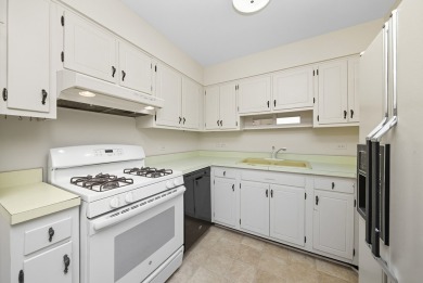 Welcome to this bright and spacious 2-bedroom, 1-bath condo