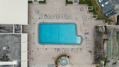 Exclusive 1-bedroom, 1.5-bathroom condominium in Aventura