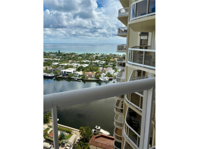 SPECTACULAR SWEEPING OCEAN, INTRACOASTAL AND CITY VIEWS