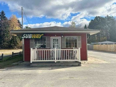 FOR SALE OR LEASE  SUPERIOR LOCATION! EASY ACCESS IN AND OUT!