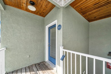 Ready for Stunning views of the Lagoon? look no farther, this 2