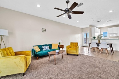 Ready for Stunning views of the Lagoon? look no farther, this 2