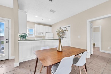 Ready for Stunning views of the Lagoon? look no farther, this 2