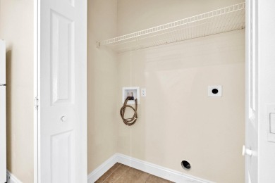 Ready for Stunning views of the Lagoon? look no farther, this 2