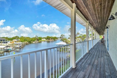 Ready for Stunning views of the Lagoon? look no farther, this 2