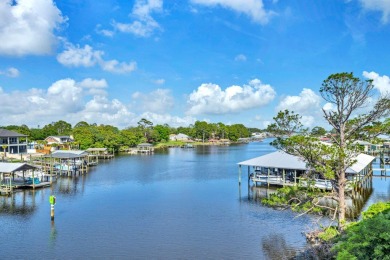 Ready for Stunning views of the Lagoon? look no farther, this 2